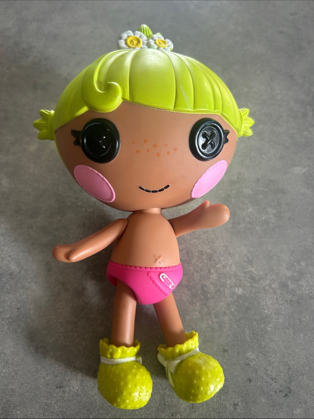 Lalaloopsy Mini Pix E. Flutters 2012 – Vintage Doll – MGA